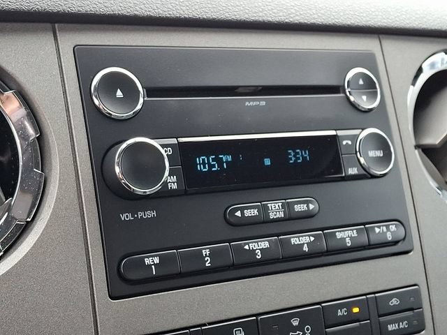 Used 2016 Ford F250 XLT w/ XLT Value Package AWD/4WD image 3