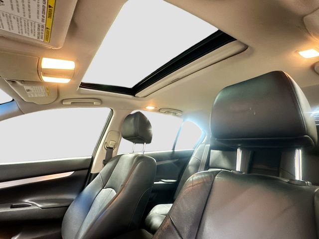 Used 2015 INFINITI Q40 AWD w/ Navigation Package image 24