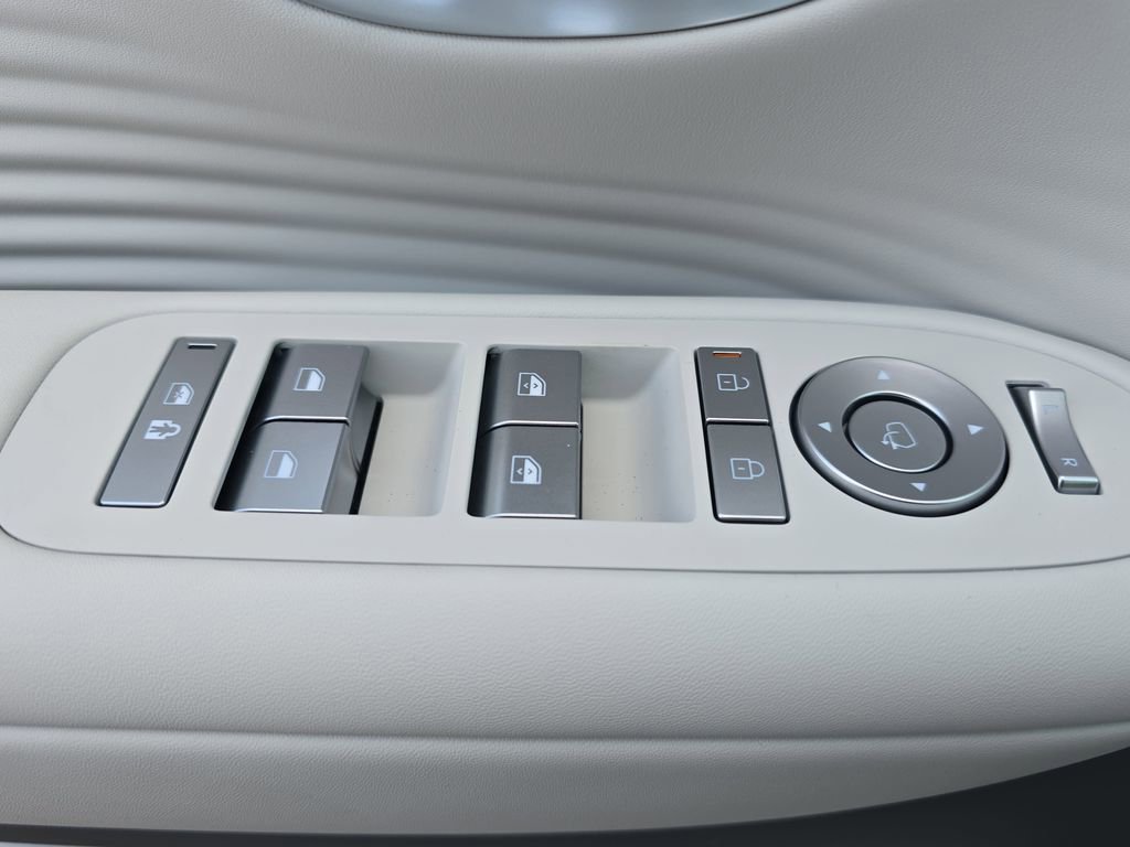 New 2026 Hyundai Ioniq 9 Limited w/ Tow & Go Package image 28