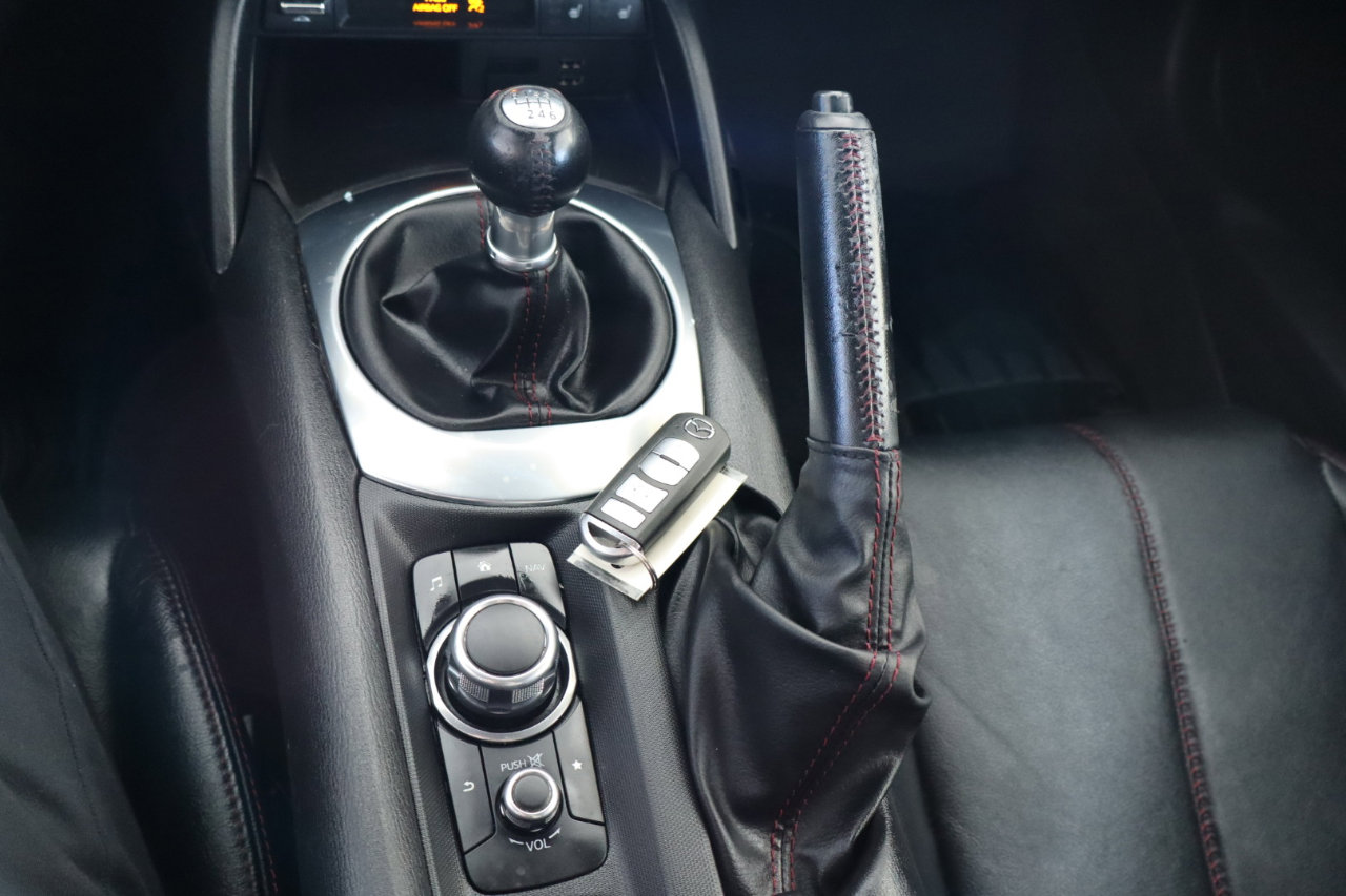 Used 2017 MAZDA MX-5 Miata RF Grand Touring image 22