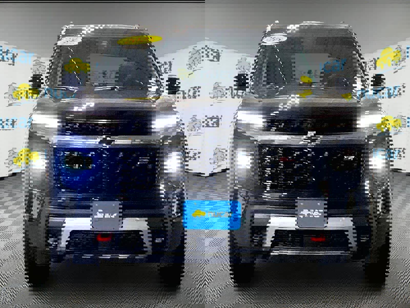 Used 2025 Chevrolet Traverse Z71 w/ Driver Confidence Package image 2