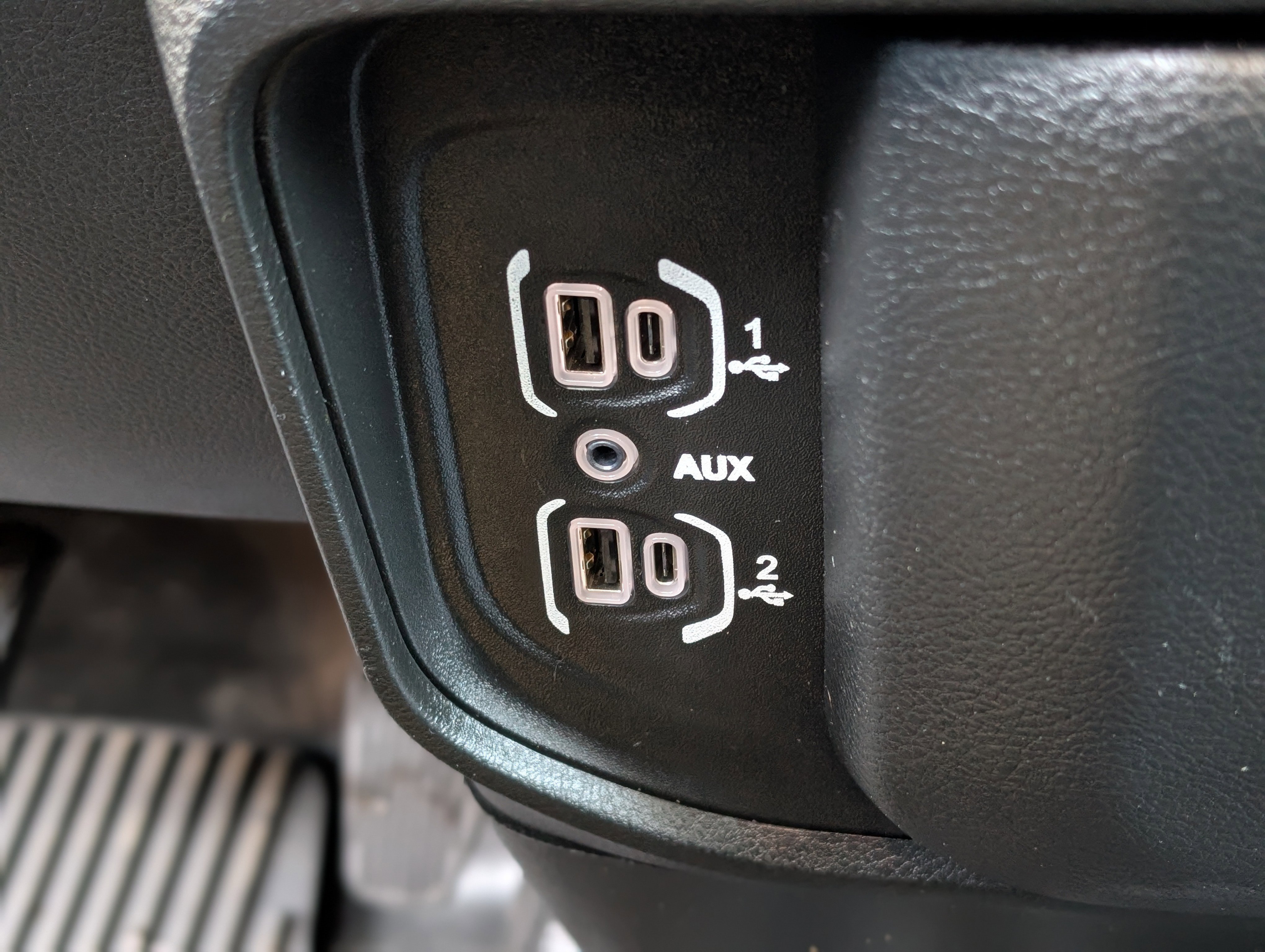 Used 2021 RAM 2500 Big Horn w/ Snow Chief Group image 22