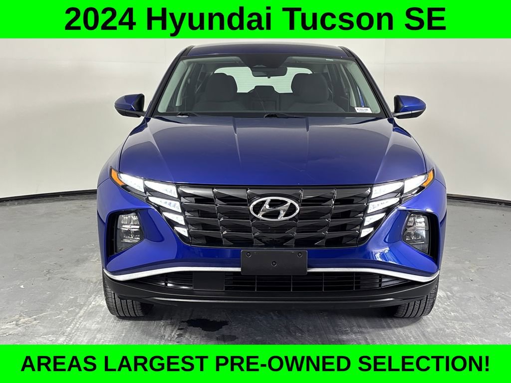 Used 2024 Hyundai Tucson SE AWD/4WD image 2