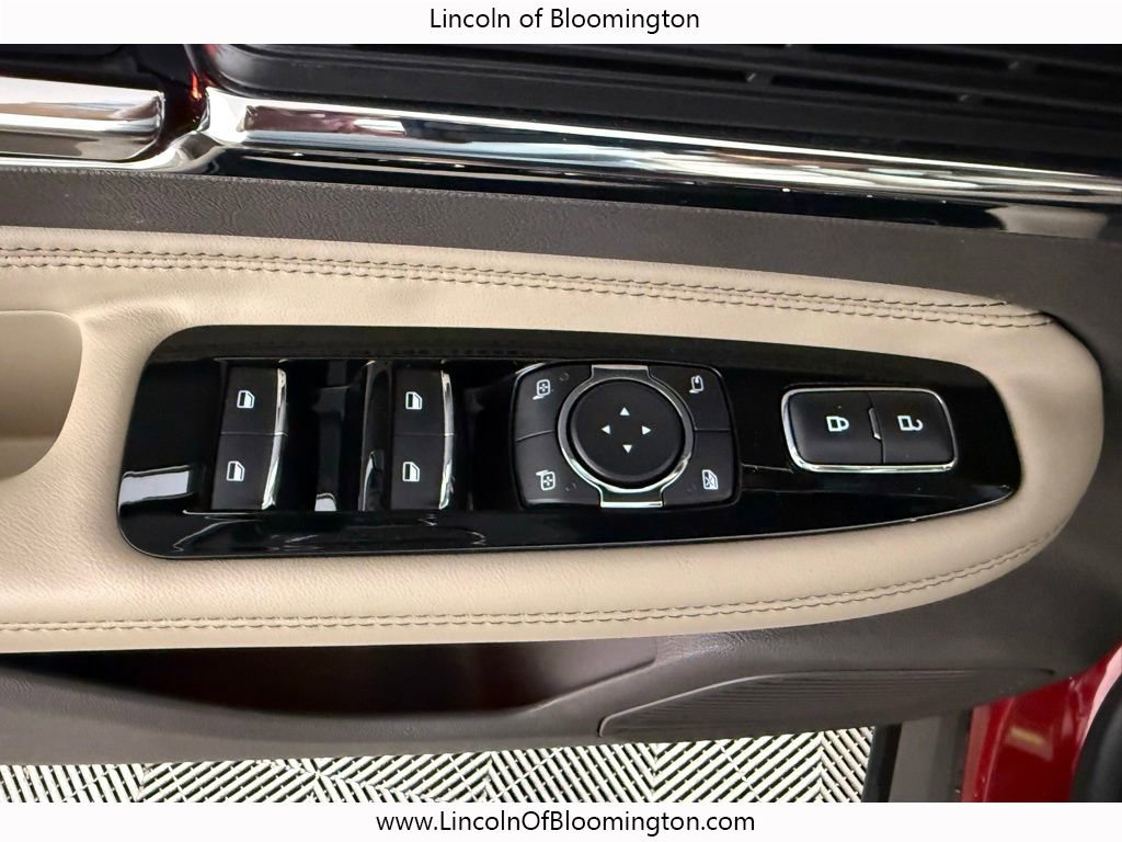 Certified 2022 Lincoln Corsair Reserve w/ Elements Package image 26