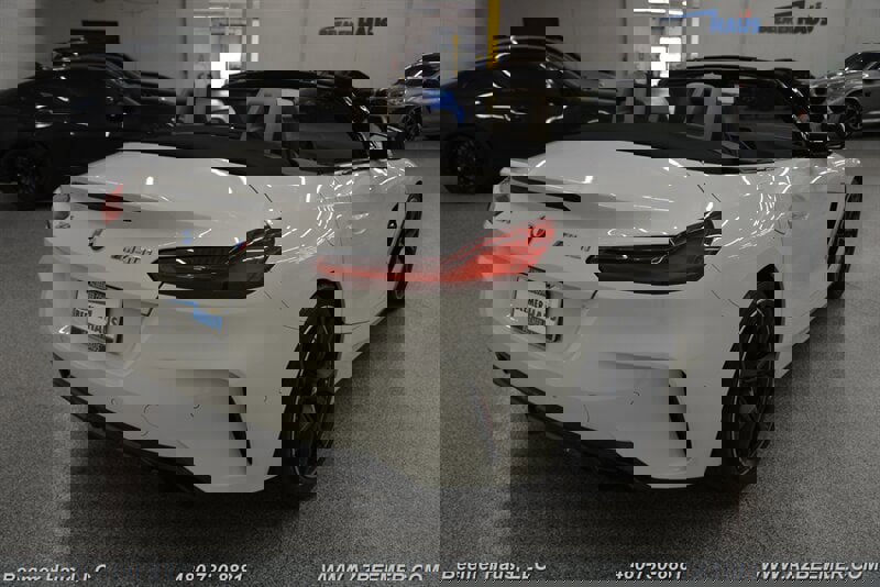 Used 2024 BMW Z4 M40i w/ Premium Package image 10