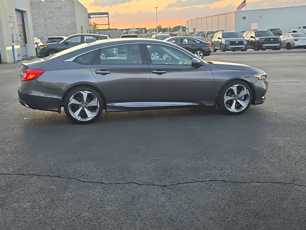 Certified 2019 Honda Accord Touring image 8