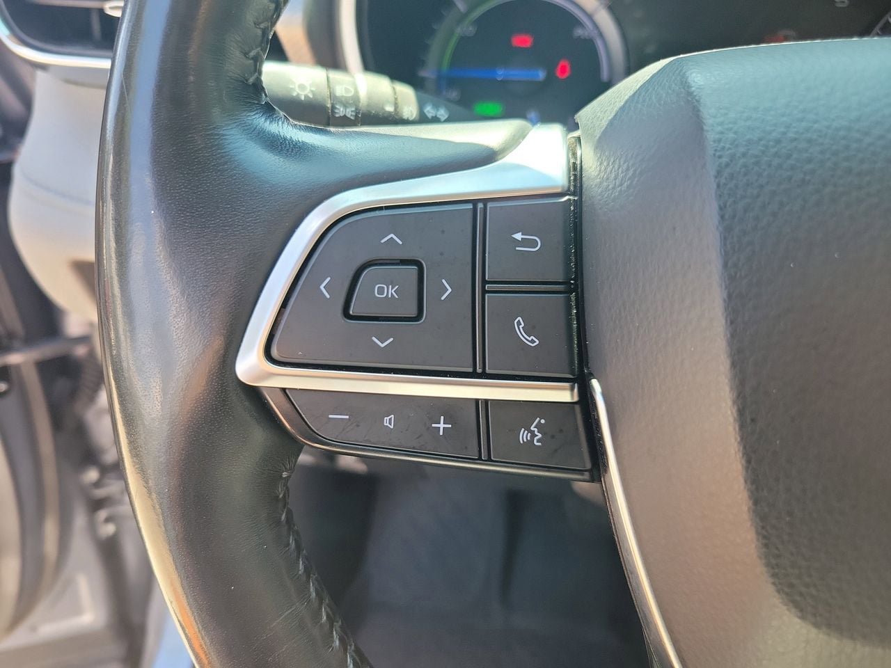 Used 2021 Toyota Highlander Platinum FWD image 21