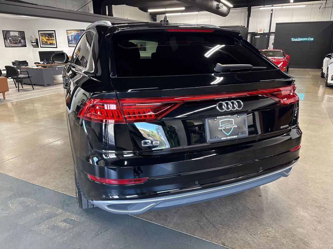 Used 2021 Audi Q8 Premium Plus image 8