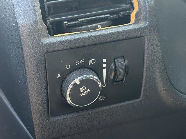 Used 2012 Dodge Challenger SXT Plus RWD image 11