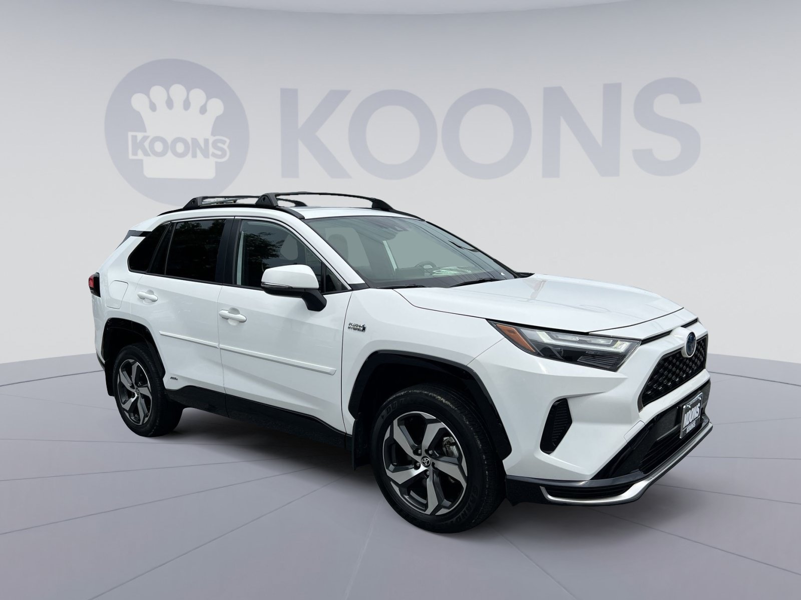 Used 2024 Toyota RAV4 SE w/ Weather & Moonroof Package AWD/4WD image 10