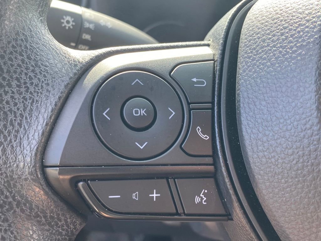 Used 2025 Toyota RAV4 LE image 26