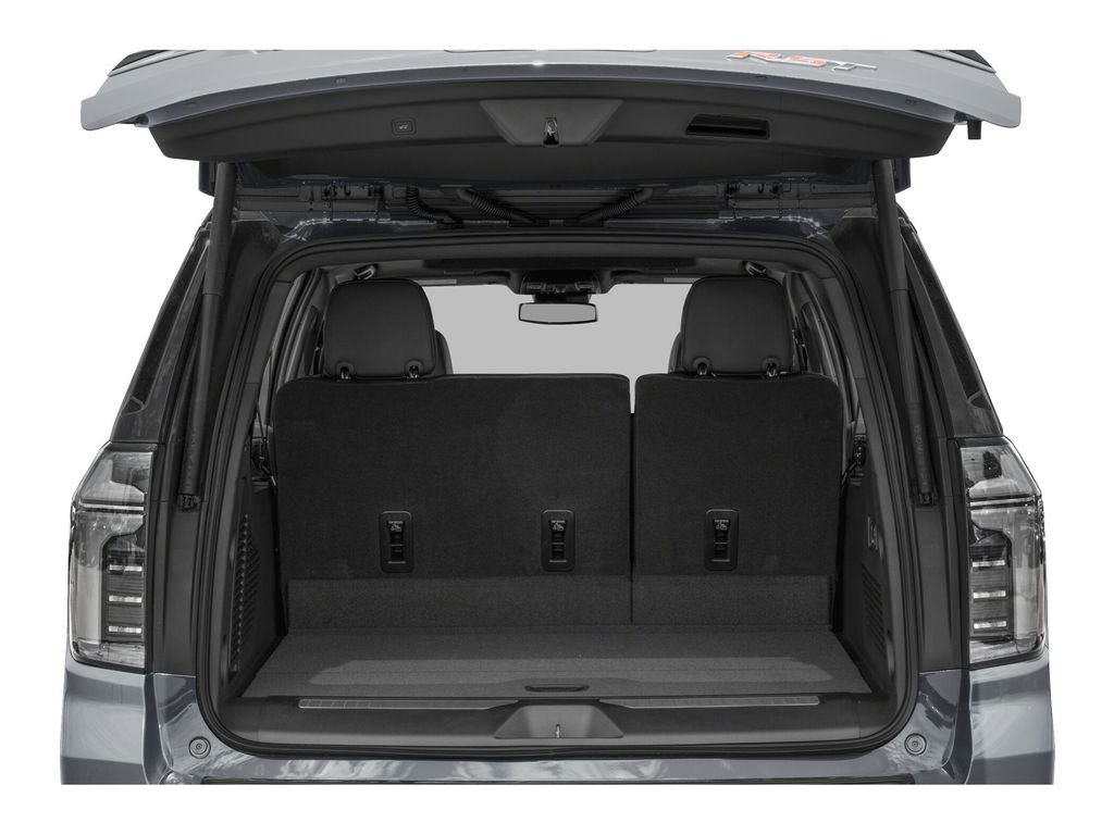 New 2026 Chevrolet Suburban RST image 10