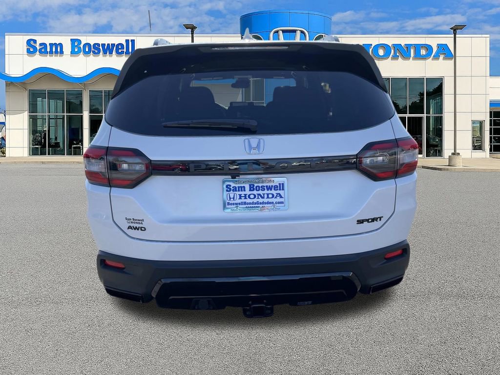 New 2026 Honda Pilot Sport image 4