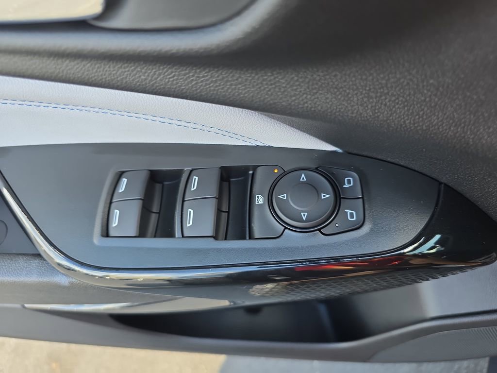 New 2026 Chevrolet Trax LT w/ Driver Confidence Package image 29