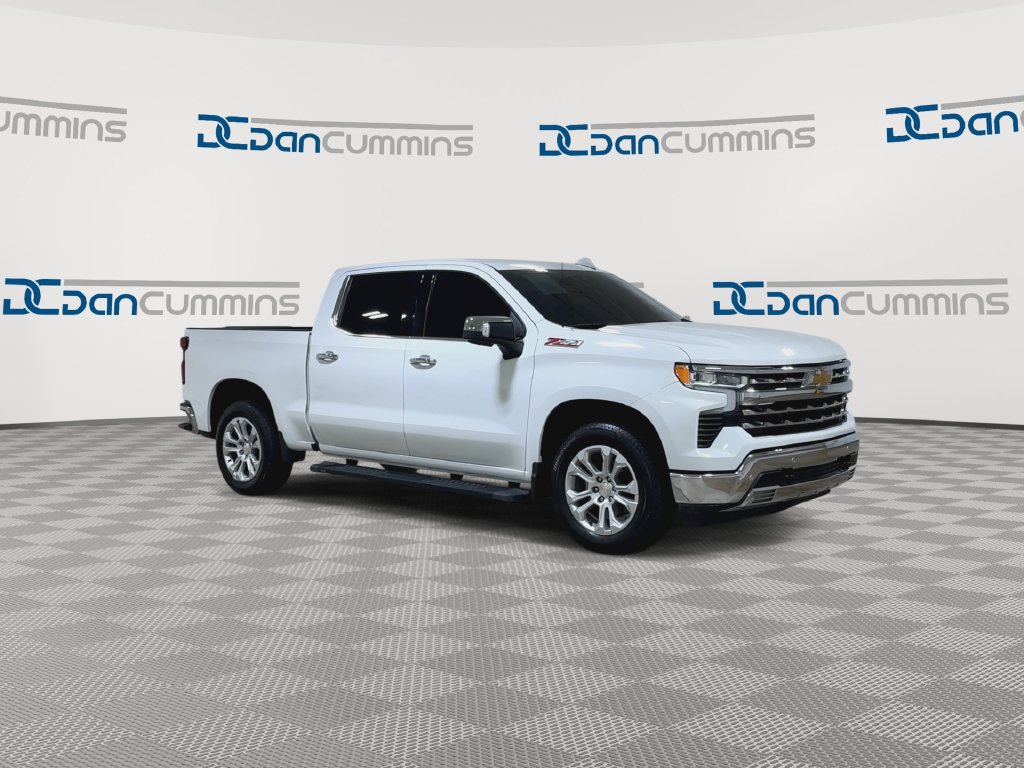 Used 2023 Chevrolet Silverado 1500 LTZ w/ LTZ Convenience Package II AWD/4WD image 3