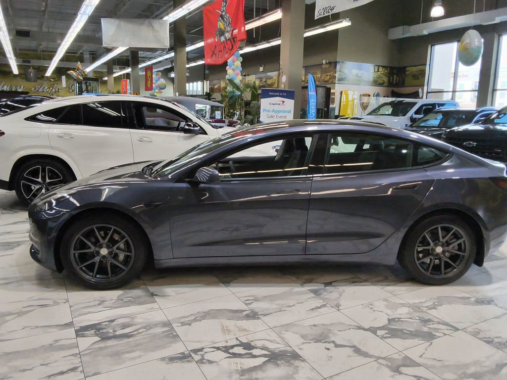 Used 2022 Tesla Model 3 Long Range image 3