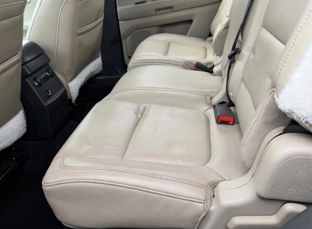 Used 2011 Ford Explorer XLT w/ 202A Rapid Spec Order Code FWD image 8