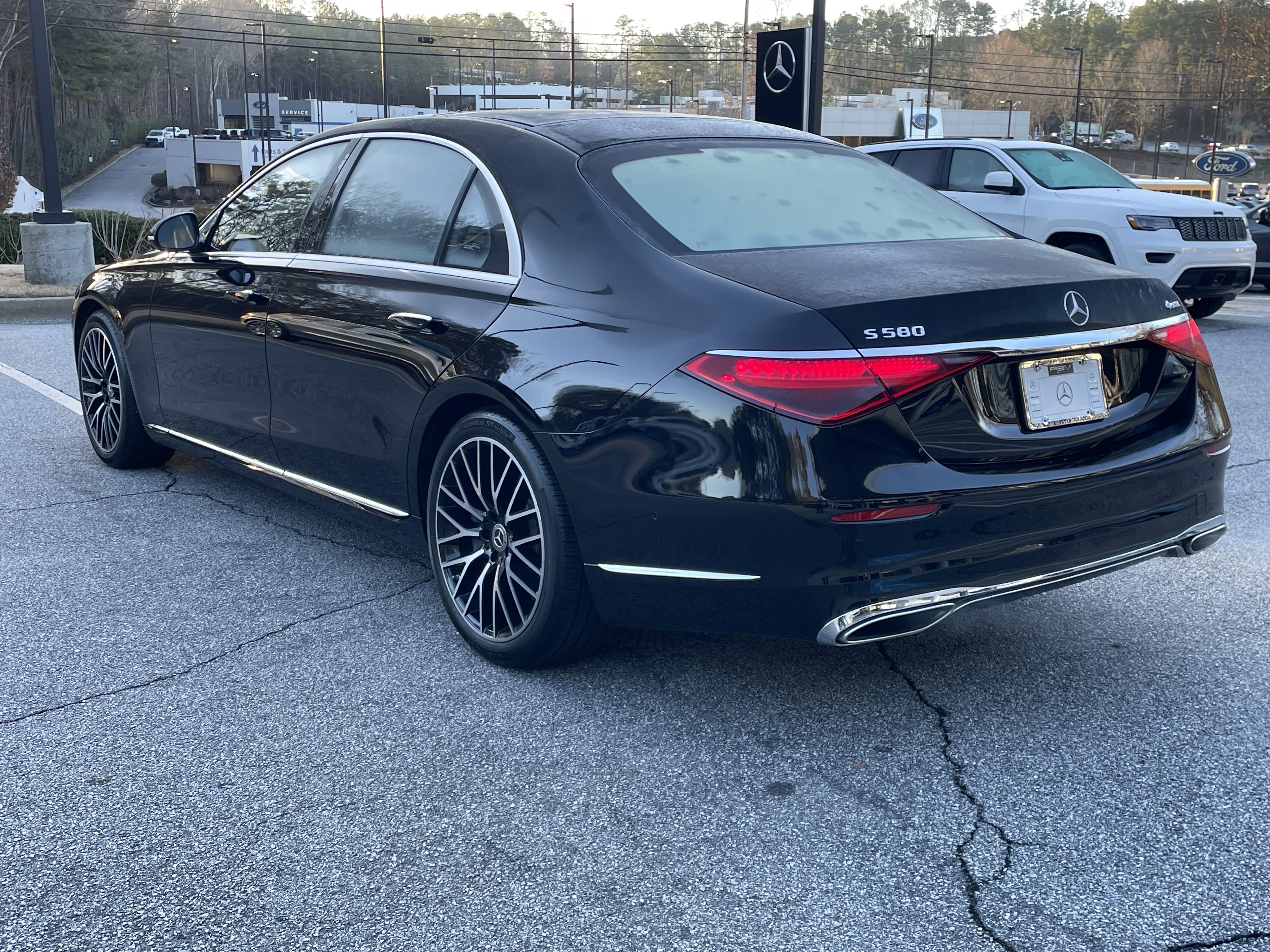 Certified 2022 Mercedes-Benz S 580 4MATIC Sedan image 9