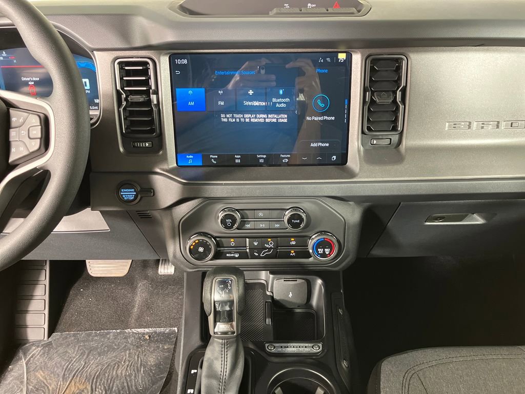 New 2025 Ford Bronco 4-Door image 27