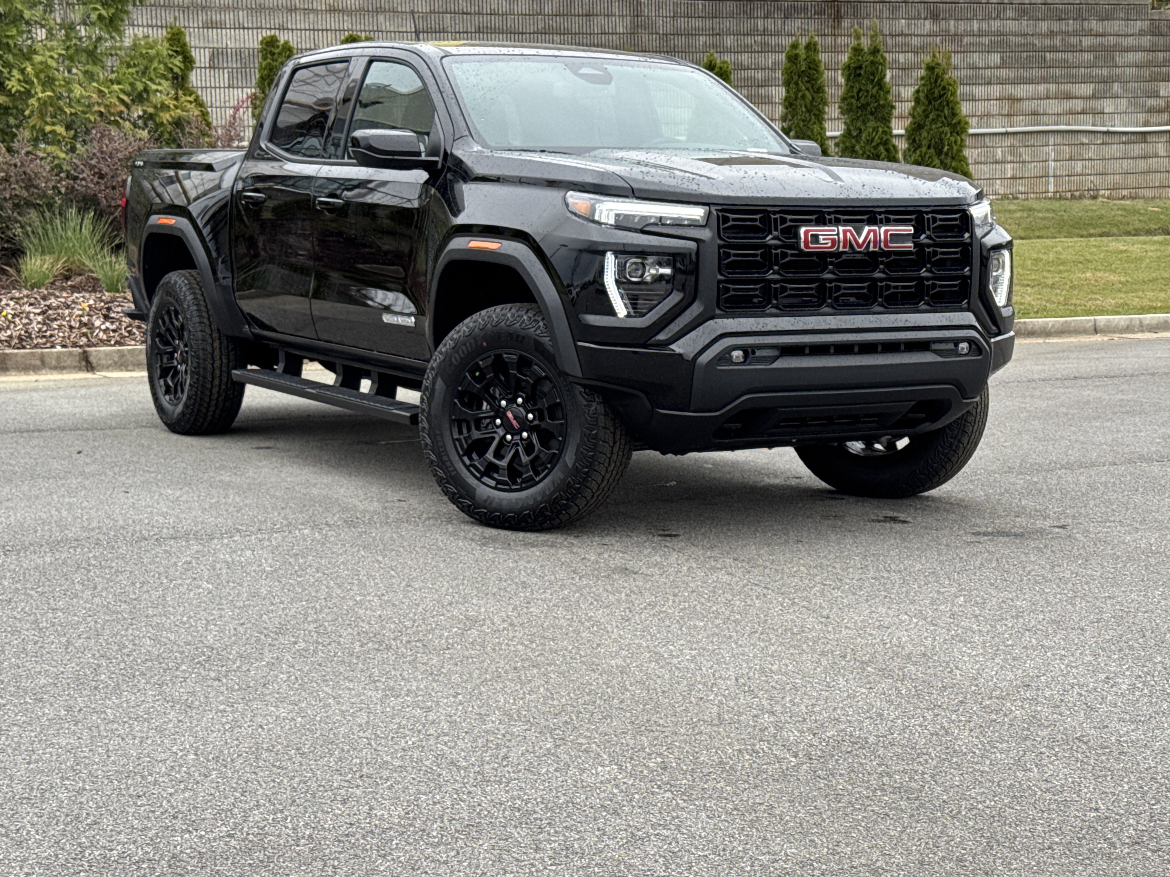 New 2026 GMC Canyon Elevation w/ Convenience Package image 2