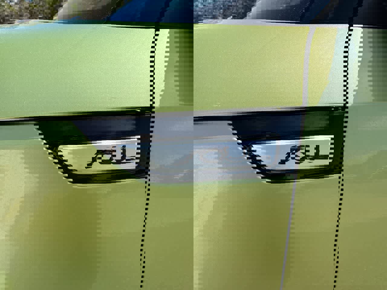 Used 2014 Kia Soul + image 26