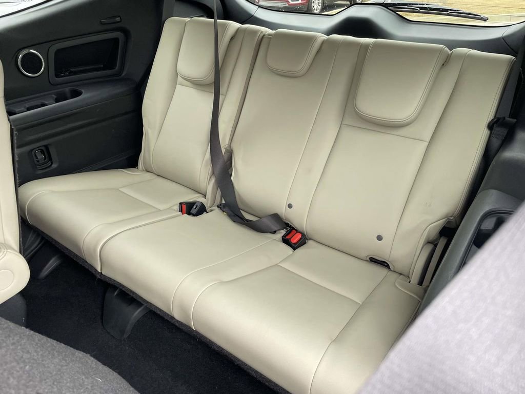 Used 2019 Subaru Ascent Limited w/ Popular Package #2 image 12