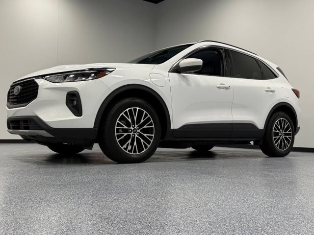 Used 2023 Ford Escape SE FWD image 5