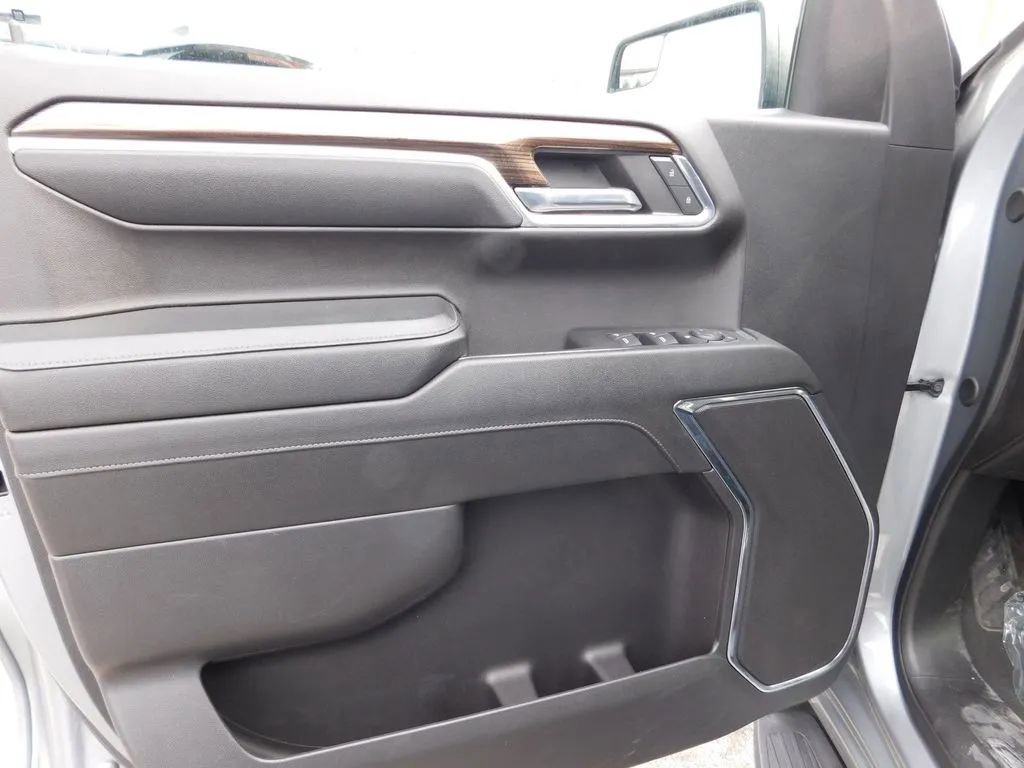 Used 2024 Chevrolet Silverado 1500 LT w/ Protection Package image 15