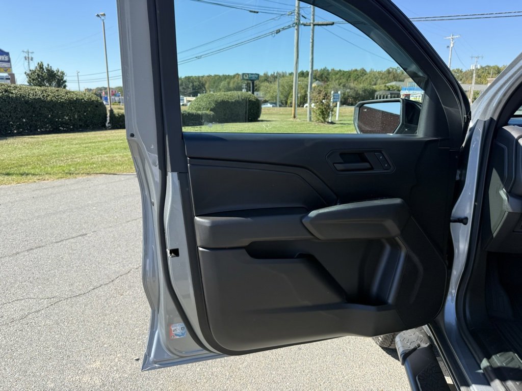 Used 2024 Chevrolet Colorado Trail Boss w/ Technology Package image 12