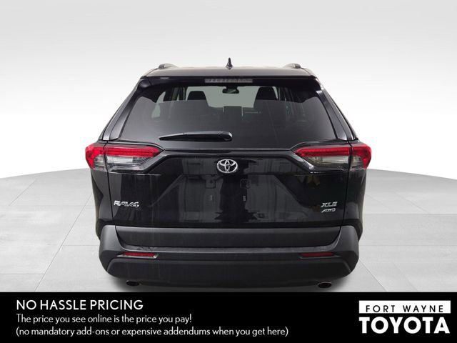 New 2025 Toyota RAV4 XLE image 9