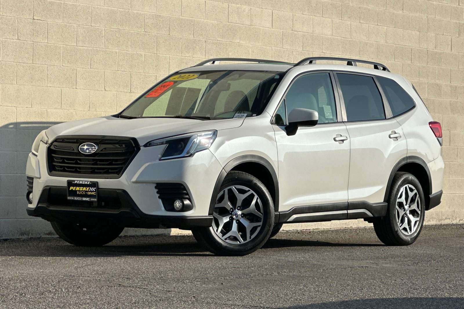 Used 2022 Subaru Forester Premium image 8