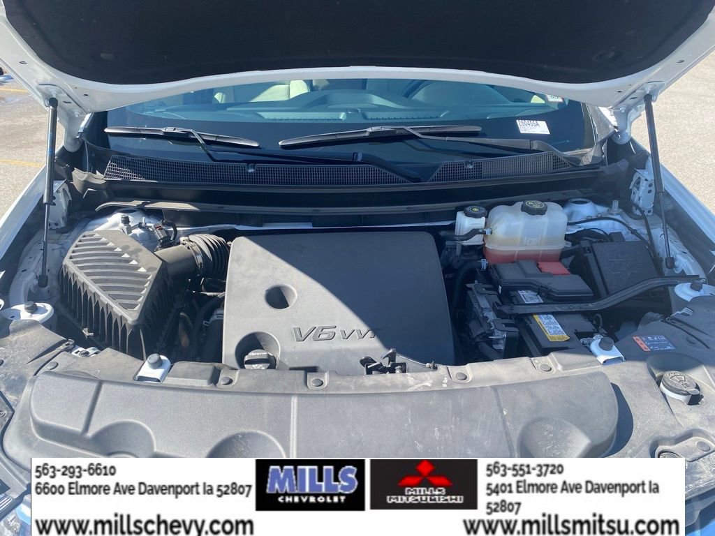 Used 2023 Chevrolet Traverse LS w/ LPO, Cargo Package image 18