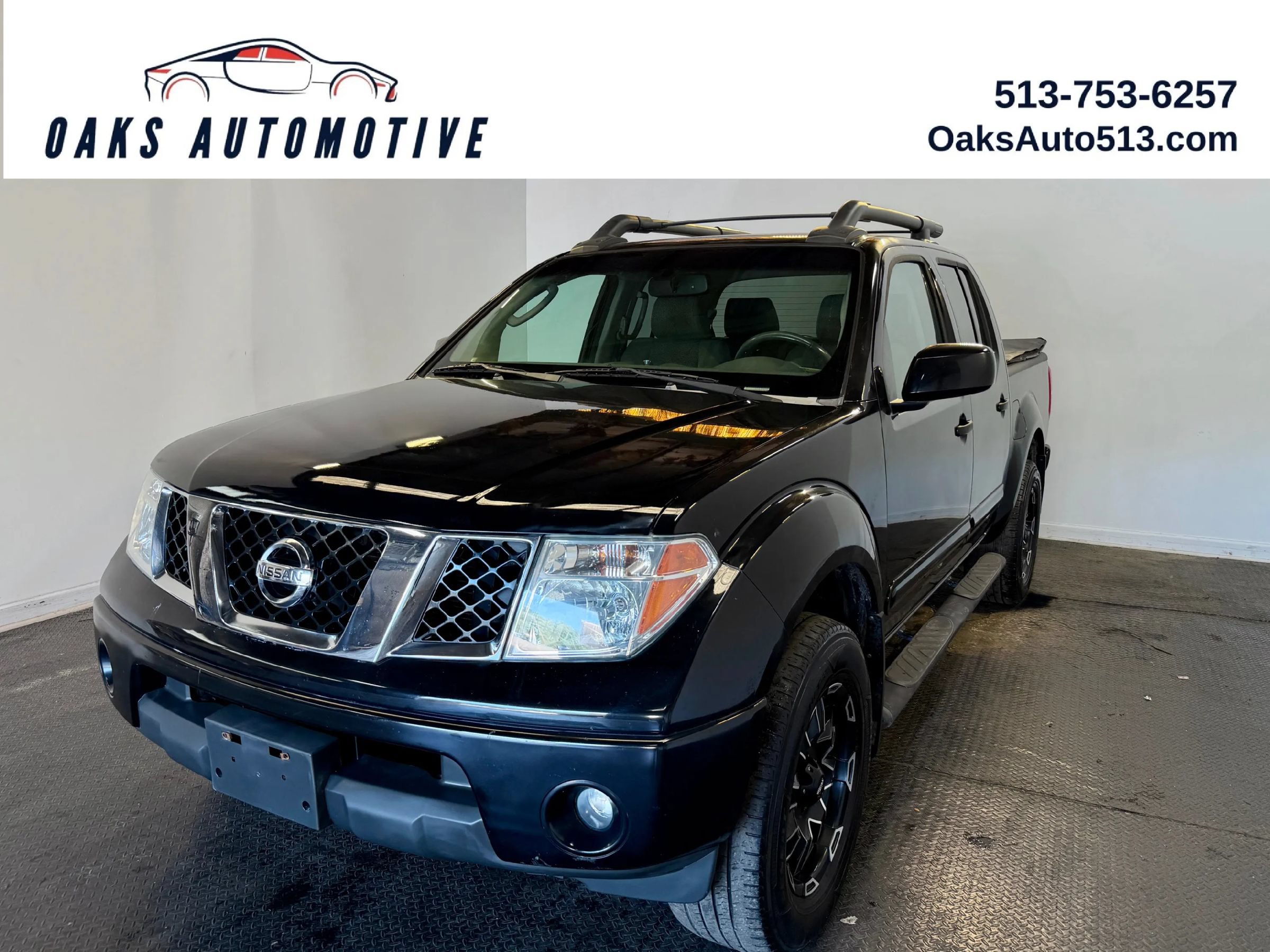 Used 2008 Nissan Frontier LE AWD/4WD image 1