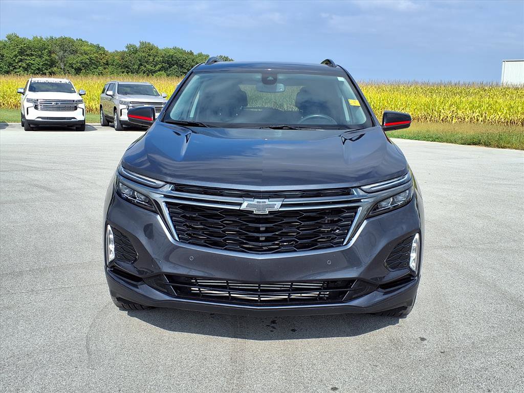 Used 2022 Chevrolet Equinox Premier w/ Redline Edition image 2