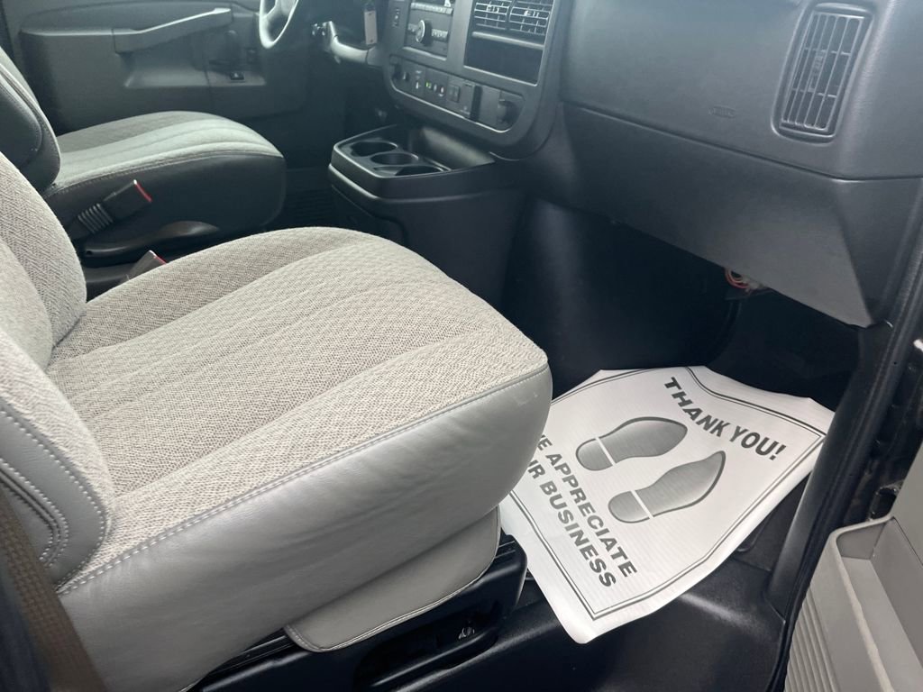 Used 2024 Chevrolet Express 2500 LT w/ LT Preferred Equipment Group image 24