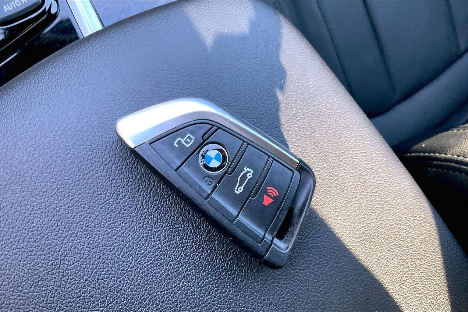Used 2021 BMW X3 xDrive30i w/ Premium Package AWD/4WD image 14