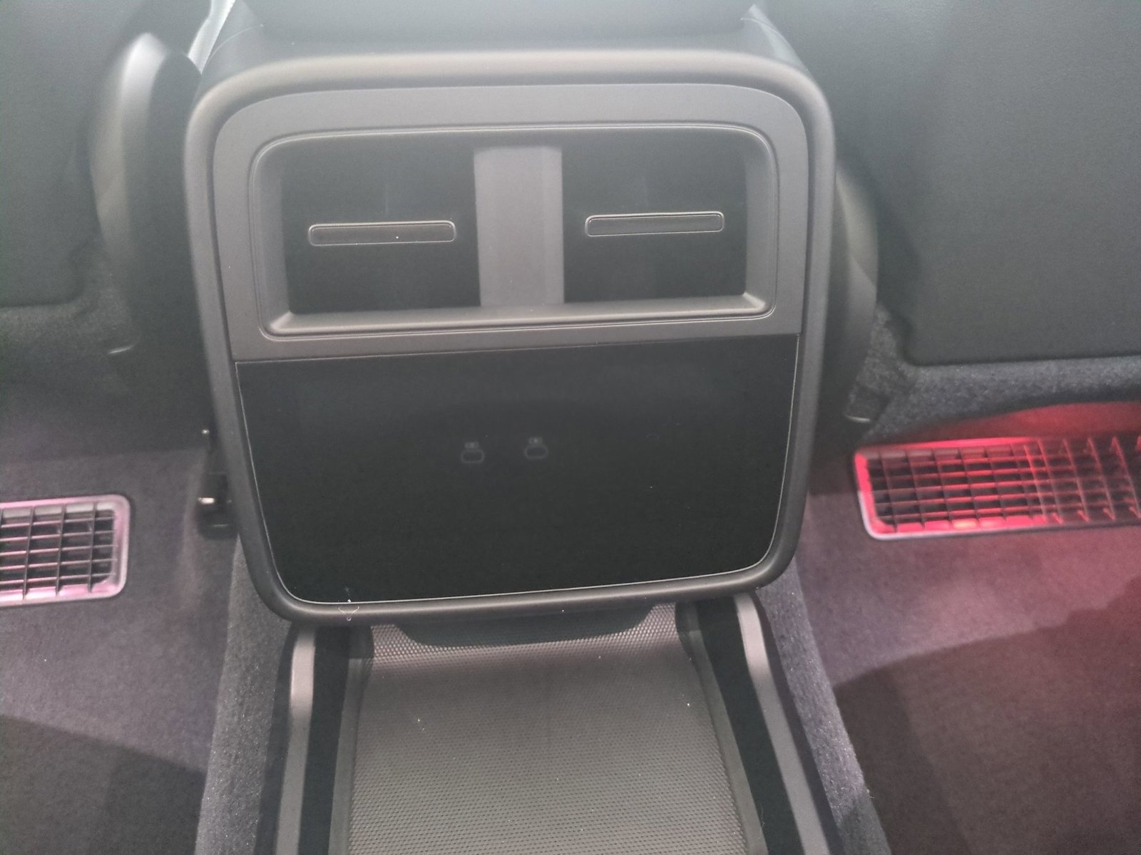 Certified 2024 Porsche Taycan 4S image 19