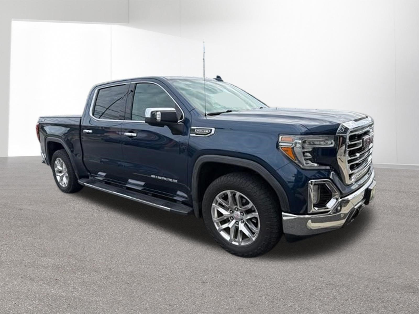 Used 2019 GMC Sierra 1500 SLT w/ SLT Premium Plus Package AWD/4WD image 26