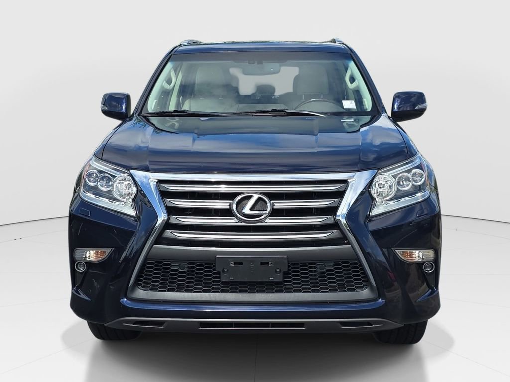 Used 2017 Lexus GX 460 Premium image 2