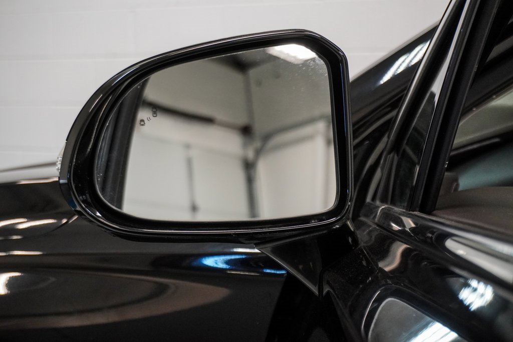 Used 2020 Hyundai Santa Fe Limited image 17