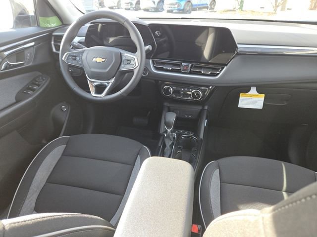 New 2026 Chevrolet TrailBlazer LT w/ Convenience Package FWD image 29