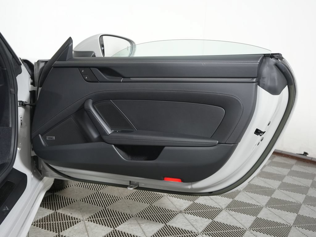 Certified 2022 Porsche 911 Carrera GTS RWD image 46