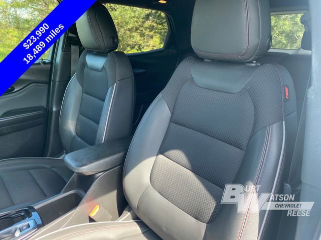 Used 2023 Chevrolet TrailBlazer RS w/ Sun and Liftgate Package AWD/4WD image 11