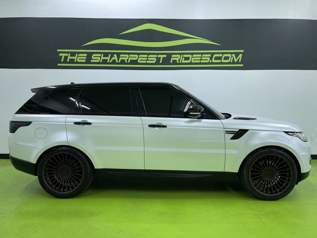 Used 2016 Land Rover Range Rover Sport HSE image 11