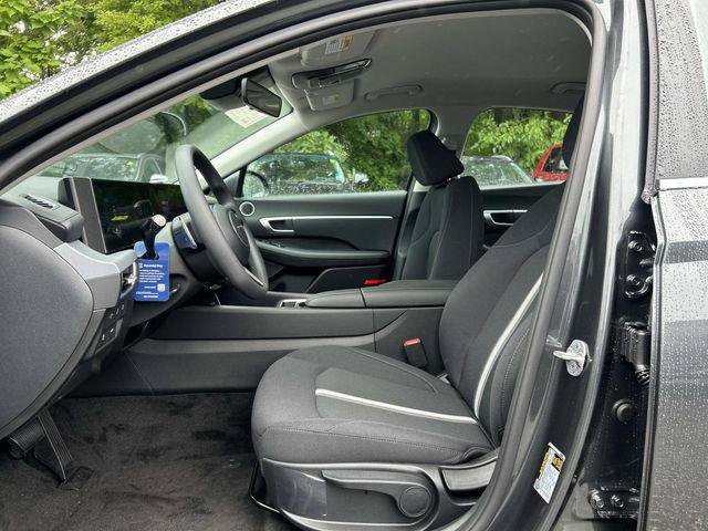 New 2026 Hyundai Sonata Blue FWD image 7