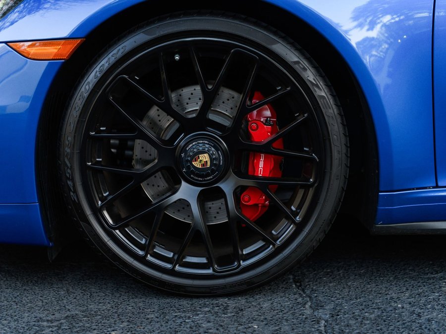 Used 2016 Porsche 911 Cabriolet image 10