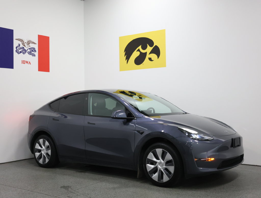 Used 2023 Tesla Model Y 2WD