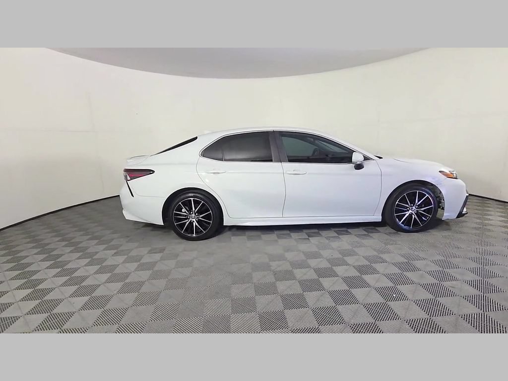 Used 2024 Toyota Camry SE FWD image 36