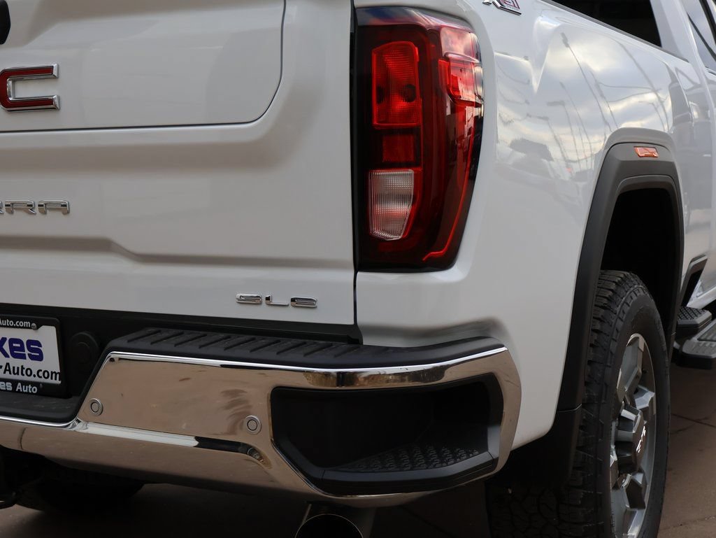 New 2026 GMC Sierra 2500 SLE AWD/4WD image 16