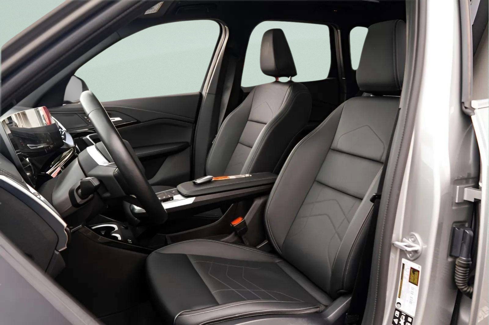 Used 2025 BMW X1 xDrive28i image 42